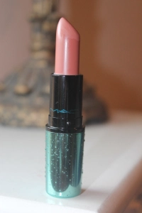 Mac Alluring Aquatic Enchanted One Lipstick BY: Ami Garza